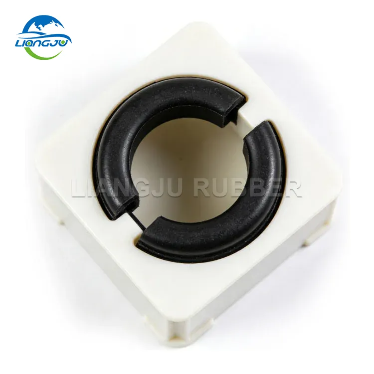 Delte gummigjennomføringer